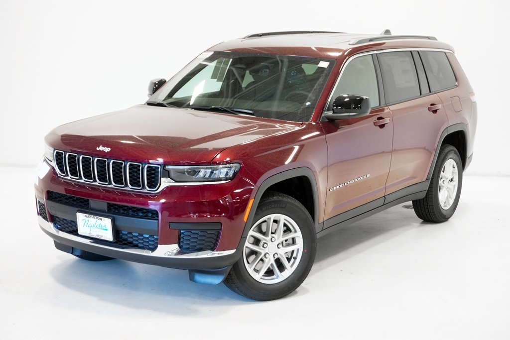 2025 Jeep Grand Cherokee L Laredo 2