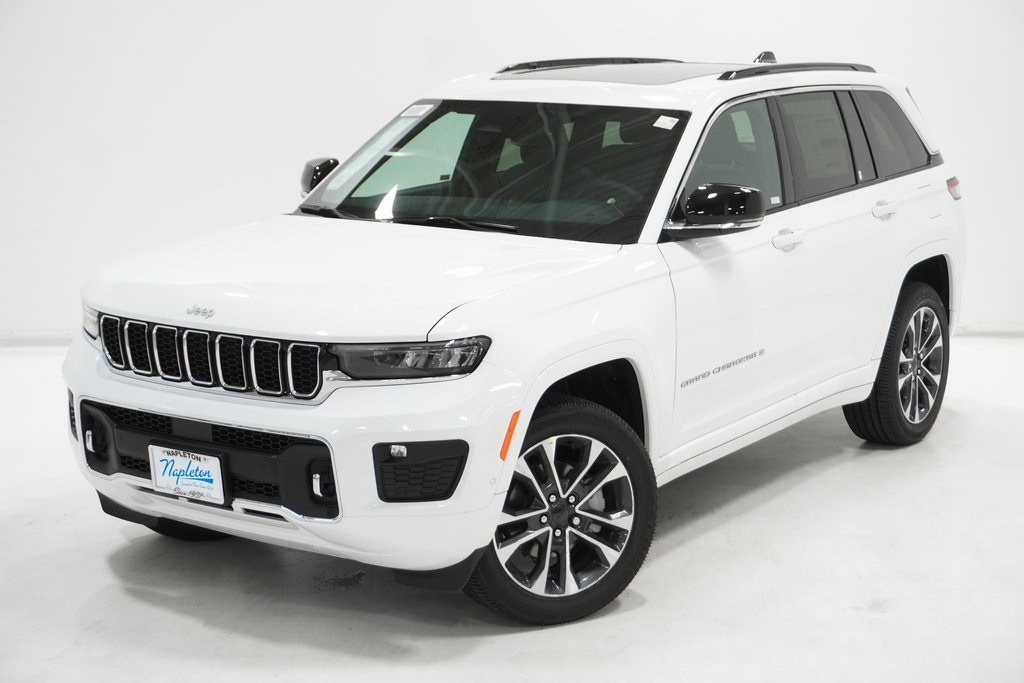 2025 Jeep Grand Cherokee Overland 2