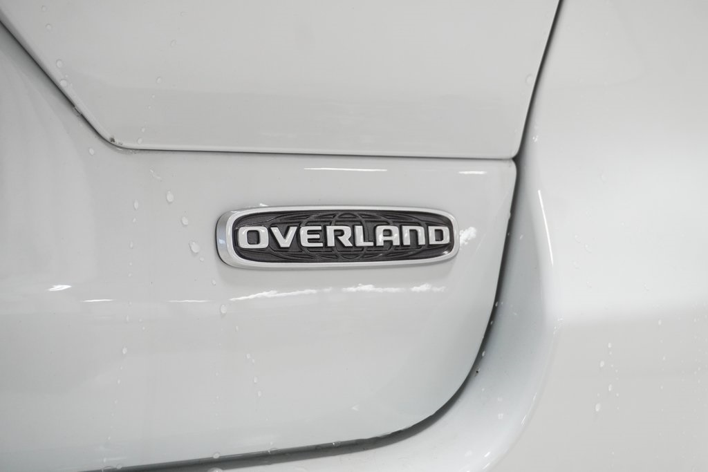 2025 Jeep Grand Cherokee Overland 7