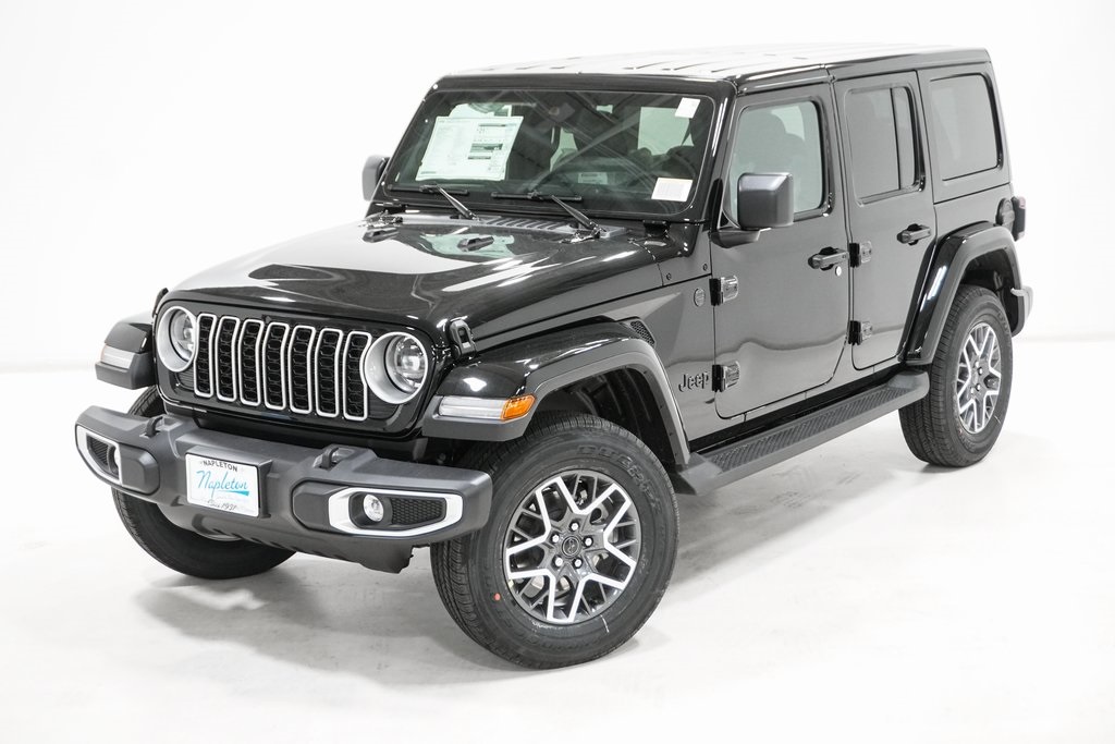 2025 Jeep Wrangler Sahara 2