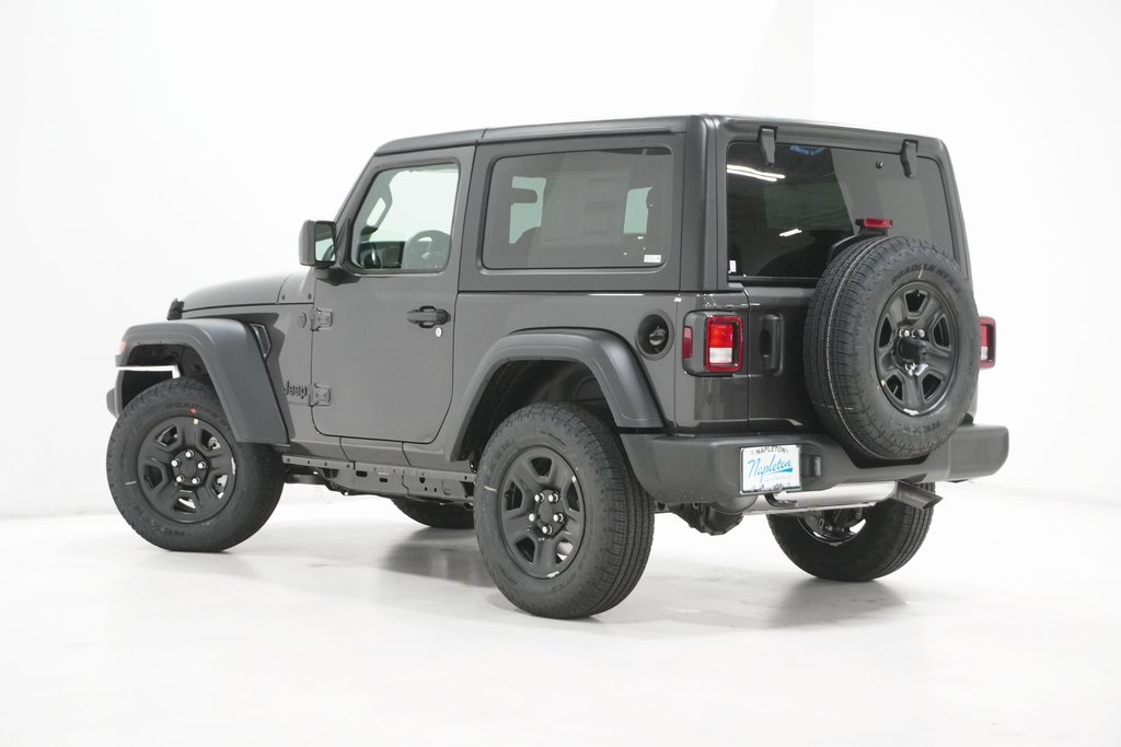 2025 Jeep Wrangler Sport 5