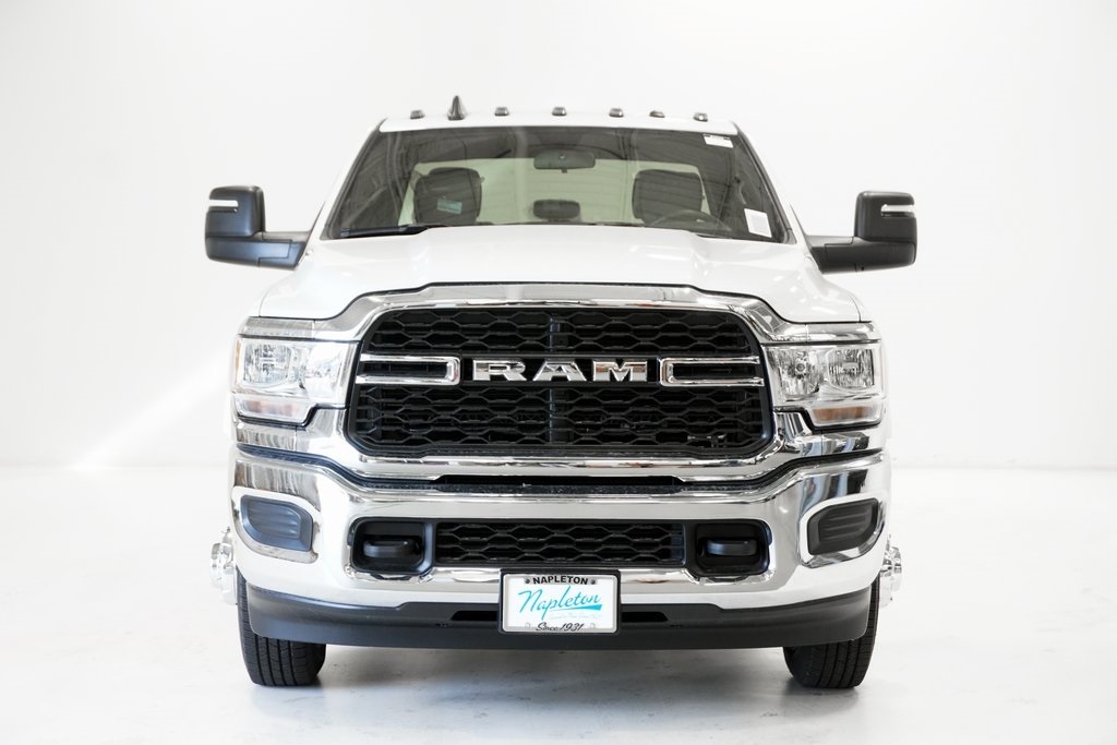 2024 Ram 3500 Tradesman 3