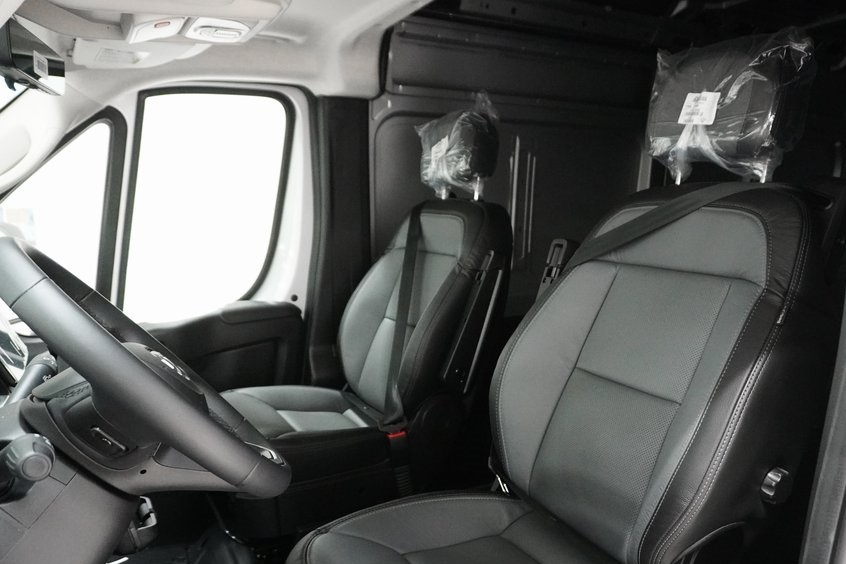 2024 Ram ProMaster 2500 High Roof 11