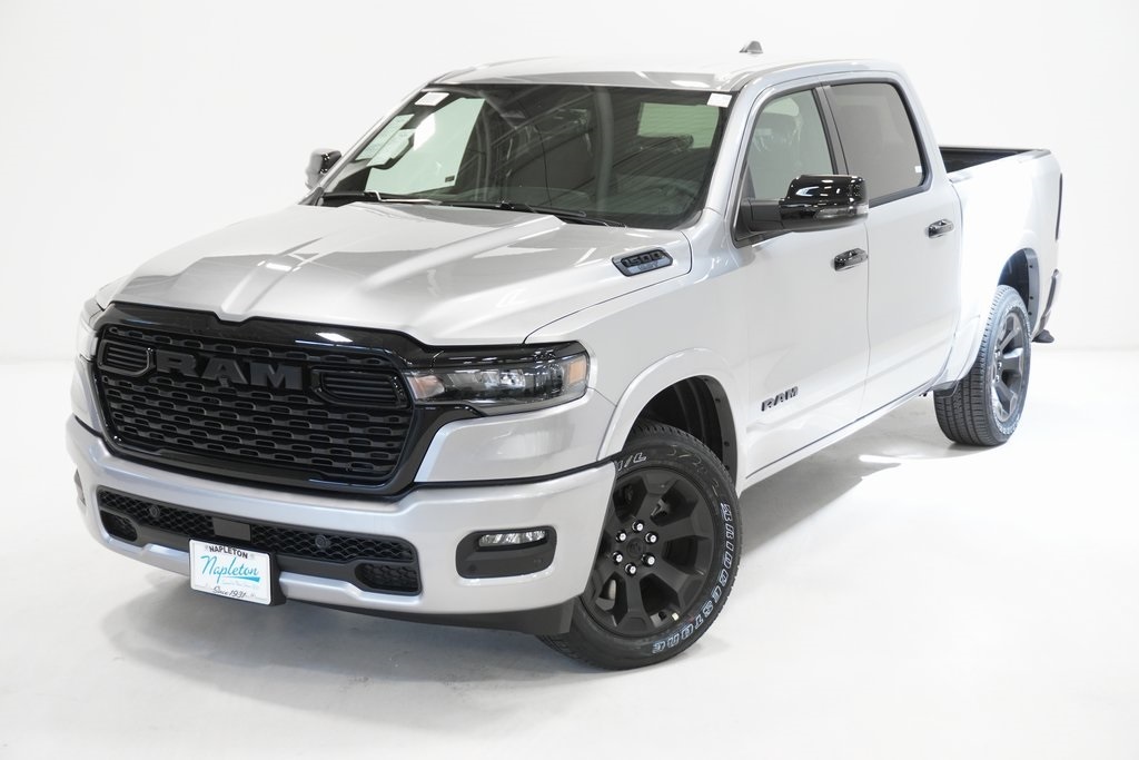 2025 Ram 1500 Big Horn/Lone Star 2