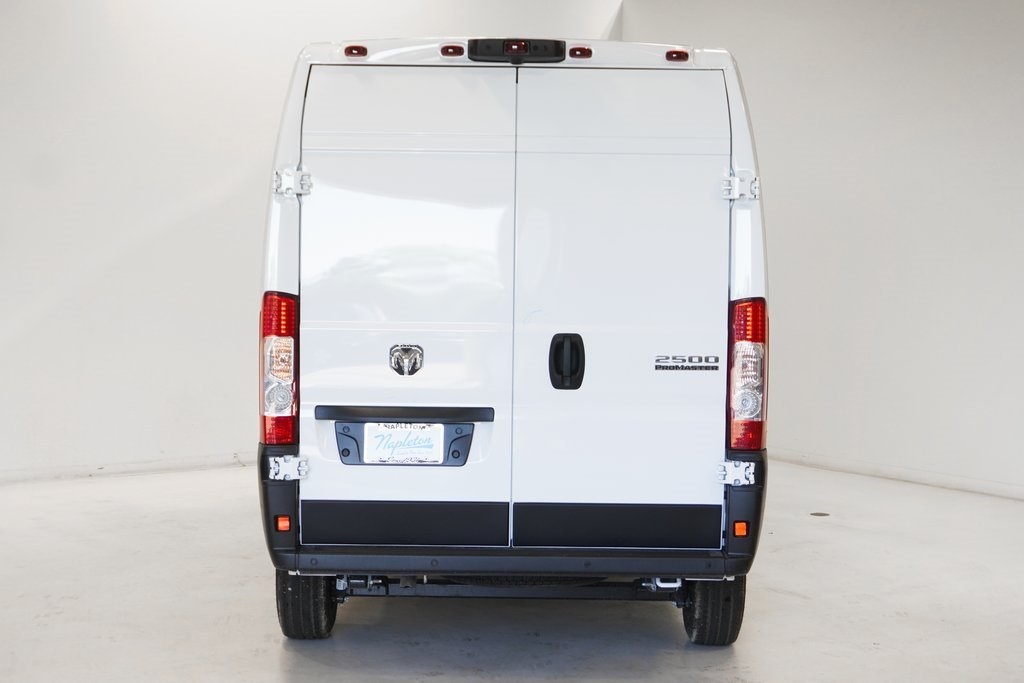 2024 Ram ProMaster 2500 High Roof 8