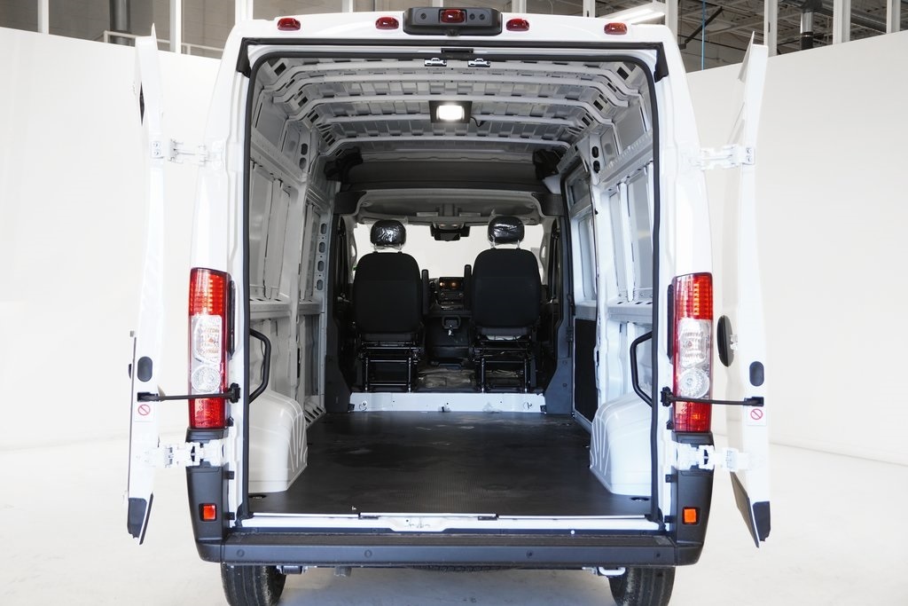 2024 Ram ProMaster 2500 High Roof 9