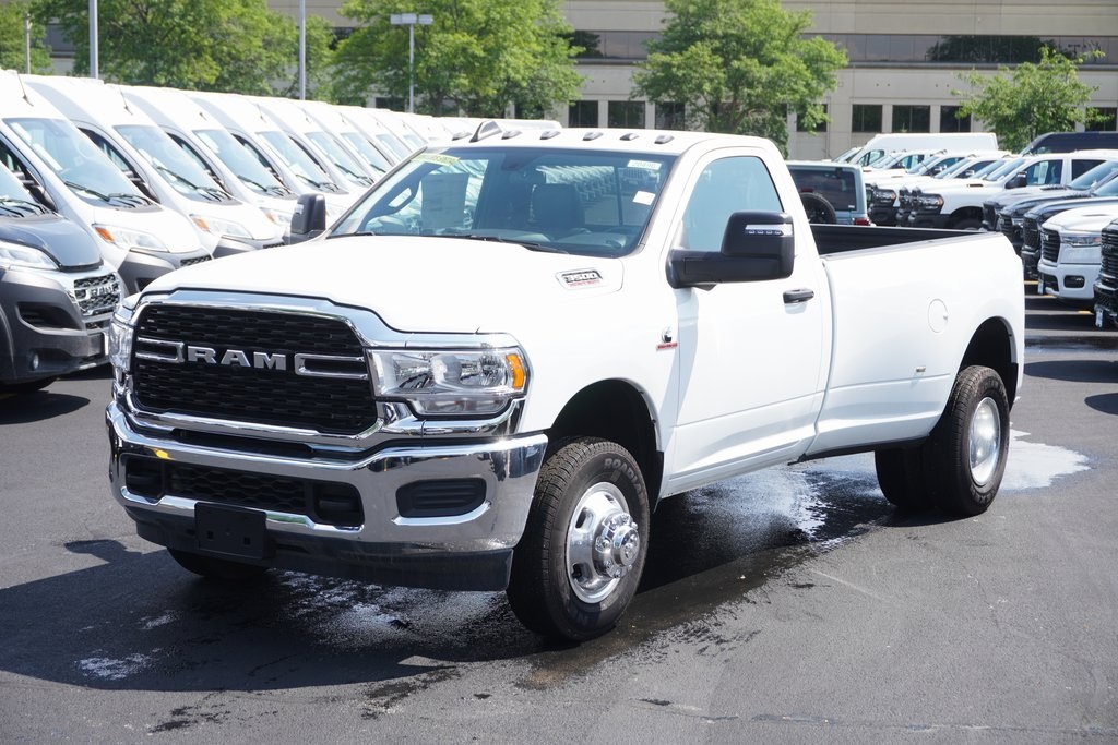 2023 Ram 3500 Tradesman 2