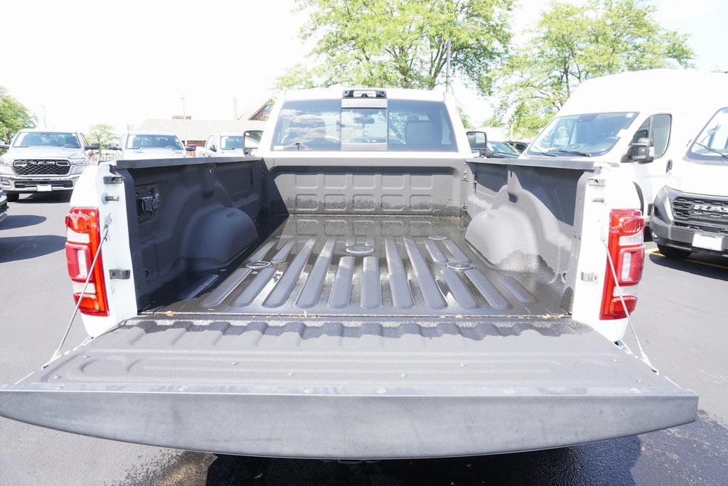 2023 Ram 3500 Tradesman 9