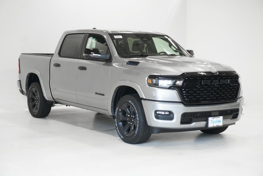 2025 Ram 1500 Big Horn/Lone Star 4