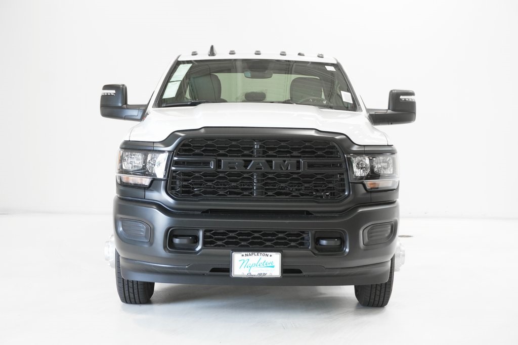 2024 Ram 3500 Tradesman 3