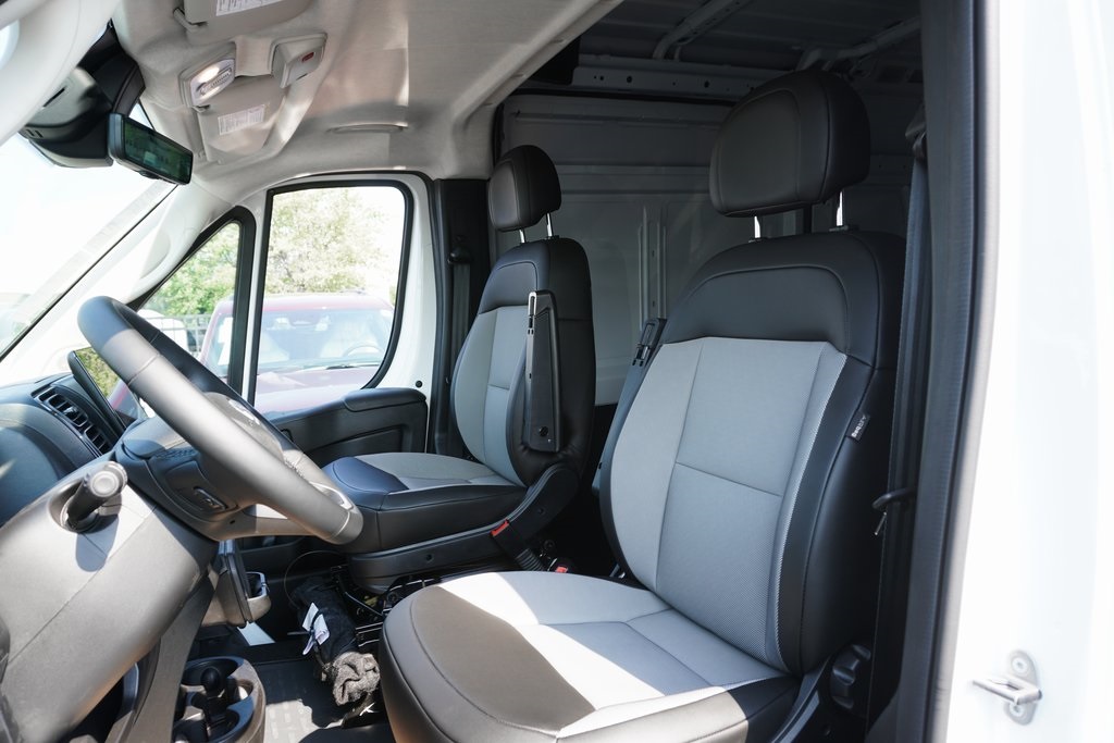 2024 Ram ProMaster 3500 High Roof 14