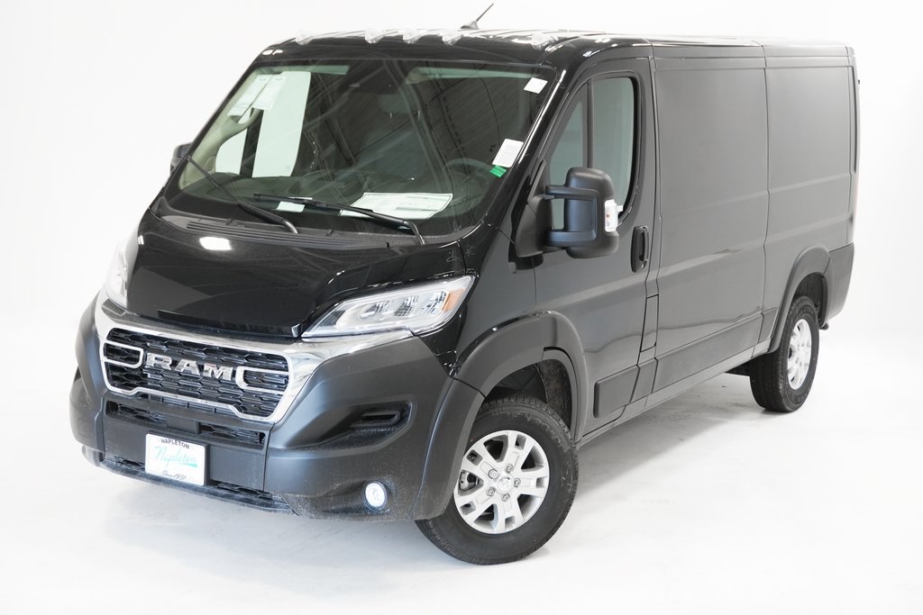 2024 Ram ProMaster 1500 Low Roof 2