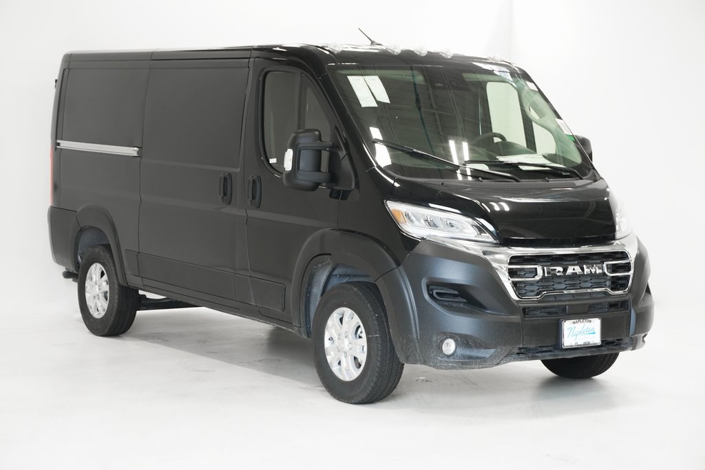 2024 Ram ProMaster 1500 Low Roof 4