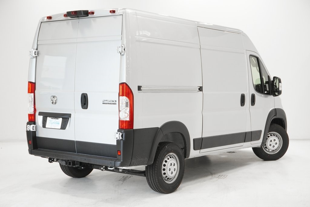 2024 Ram ProMaster 2500 High Roof 7