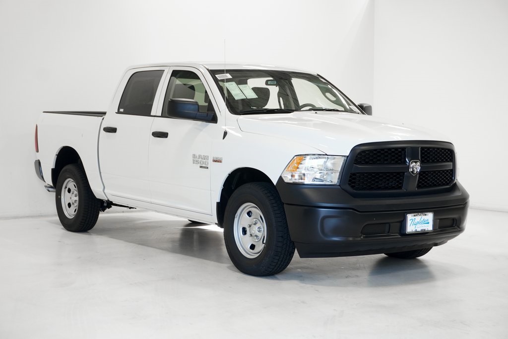 2024 Ram 1500 Classic Tradesman 4