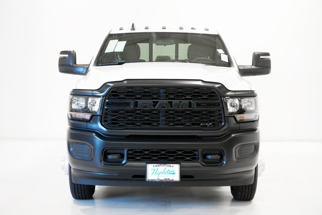 2024 Ram 3500 Tradesman 3