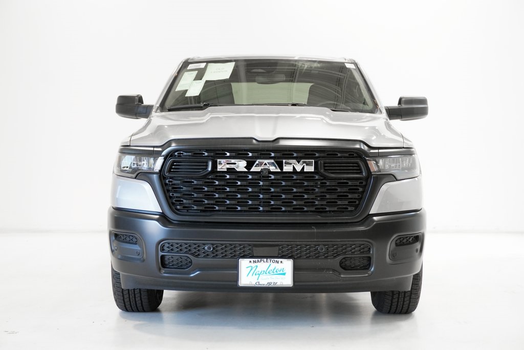 2025 Ram 1500 Tradesman 3