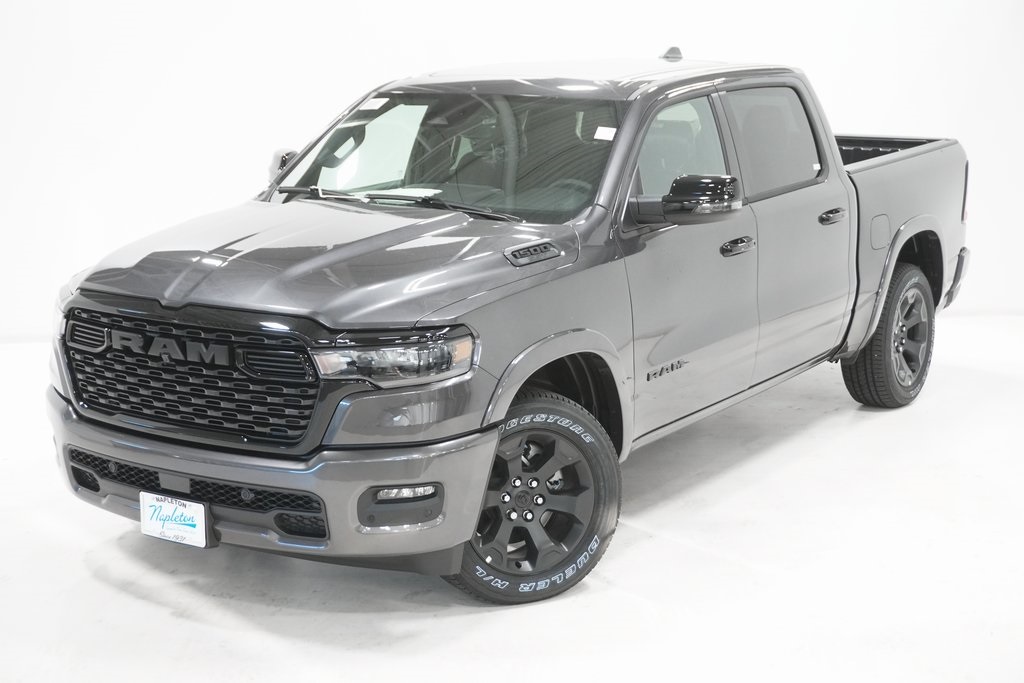 2025 Ram 1500 Big Horn/Lone Star 2