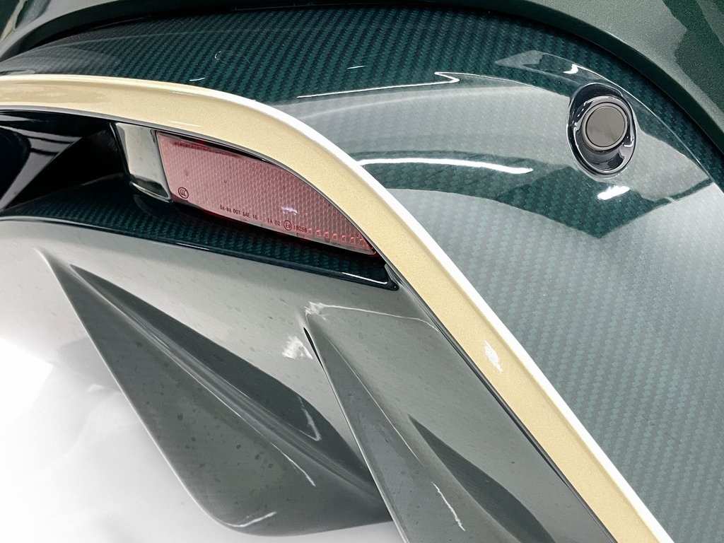 2023 Aston Martin Vantage V12 V12 22