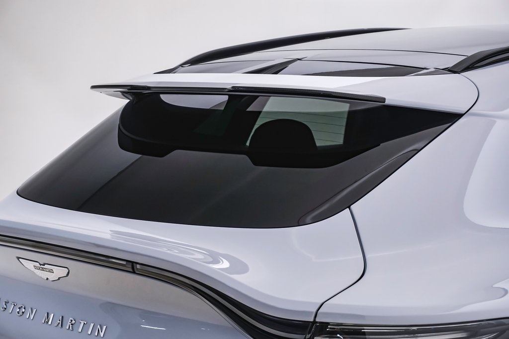 2024 Aston Martin DBX 707 13