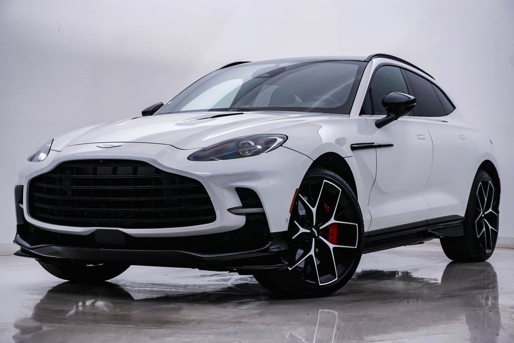 2025 Aston Martin DBX 707 1