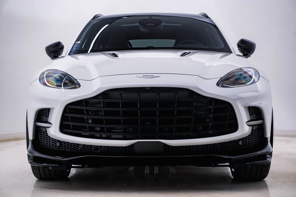 2025 Aston Martin DBX 707 6