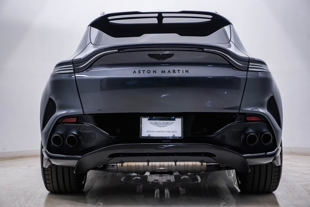 2025 Aston Martin DBX 707 8