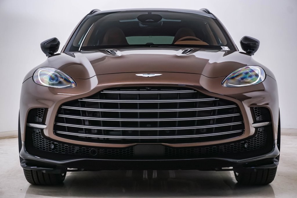 2025 Aston Martin DBX 707 7