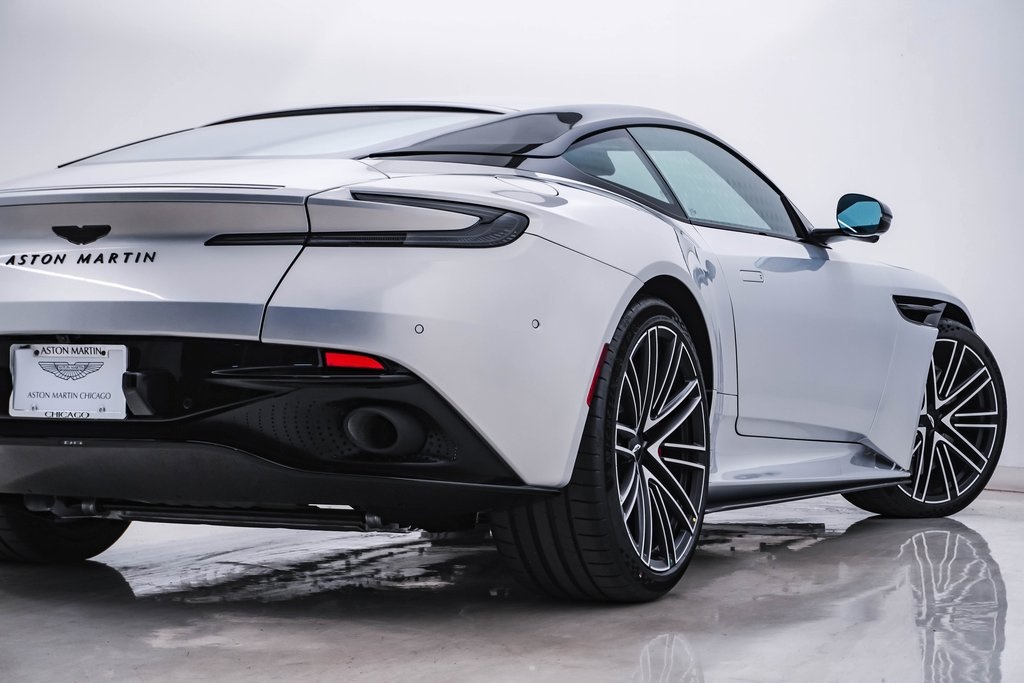 2025 Aston Martin DB12 Coupe 10