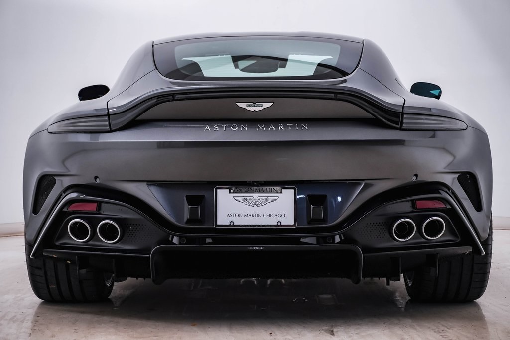 2025 Aston Martin Vantage Coupe 8