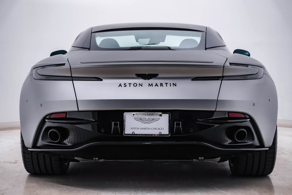 2025 Aston Martin DB12 Coupe 9