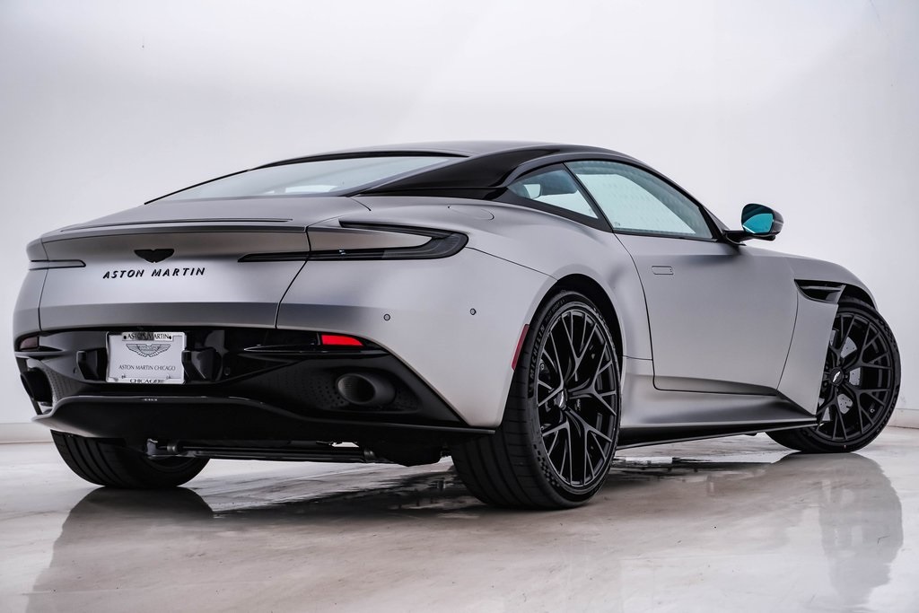 2025 Aston Martin DB12 Coupe 10