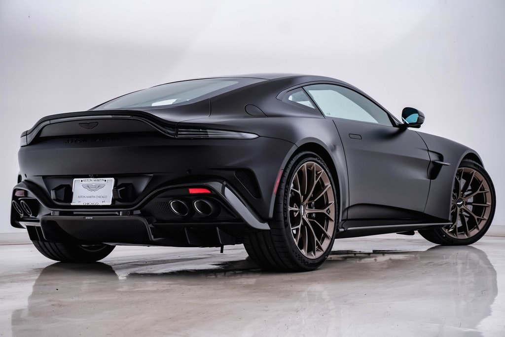 2025 Aston Martin Vantage Coupe 13