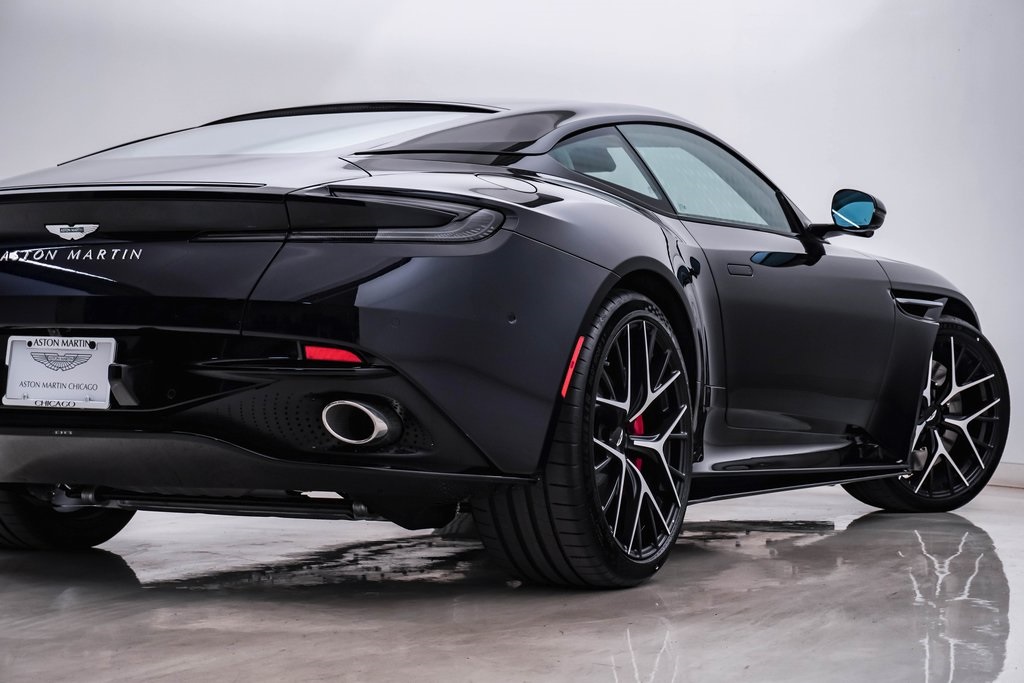 2025 Aston Martin DB12 Coupe 11