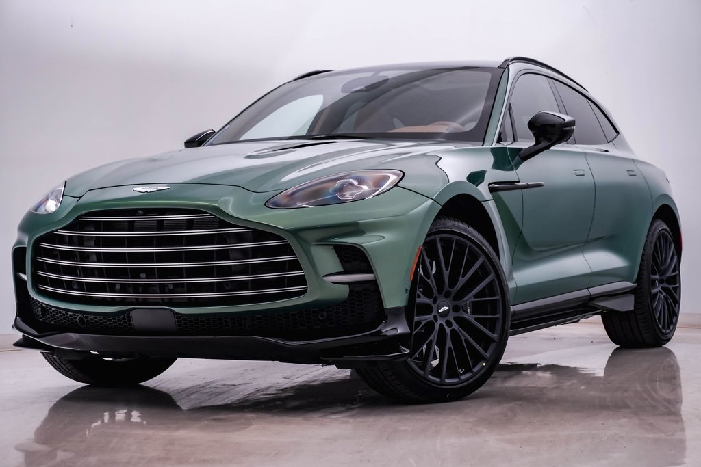 2025 Aston Martin DBX 707 1