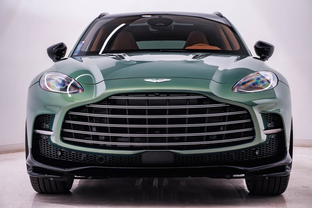 2025 Aston Martin DBX 707 6