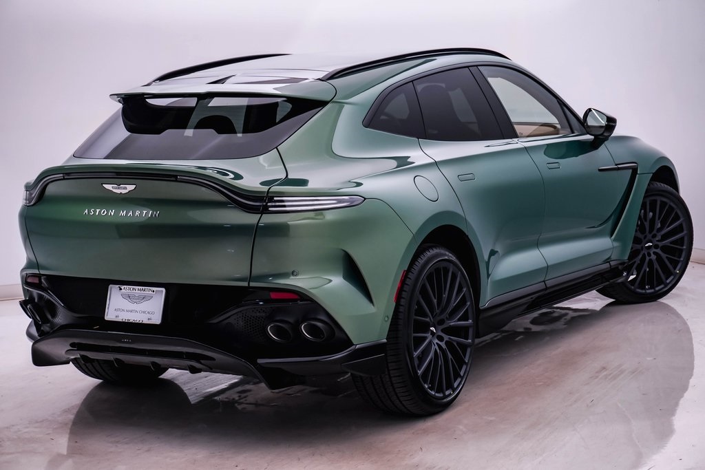 2025 Aston Martin DBX 707 11