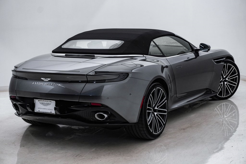 2025 Aston Martin DB12 Volante 11