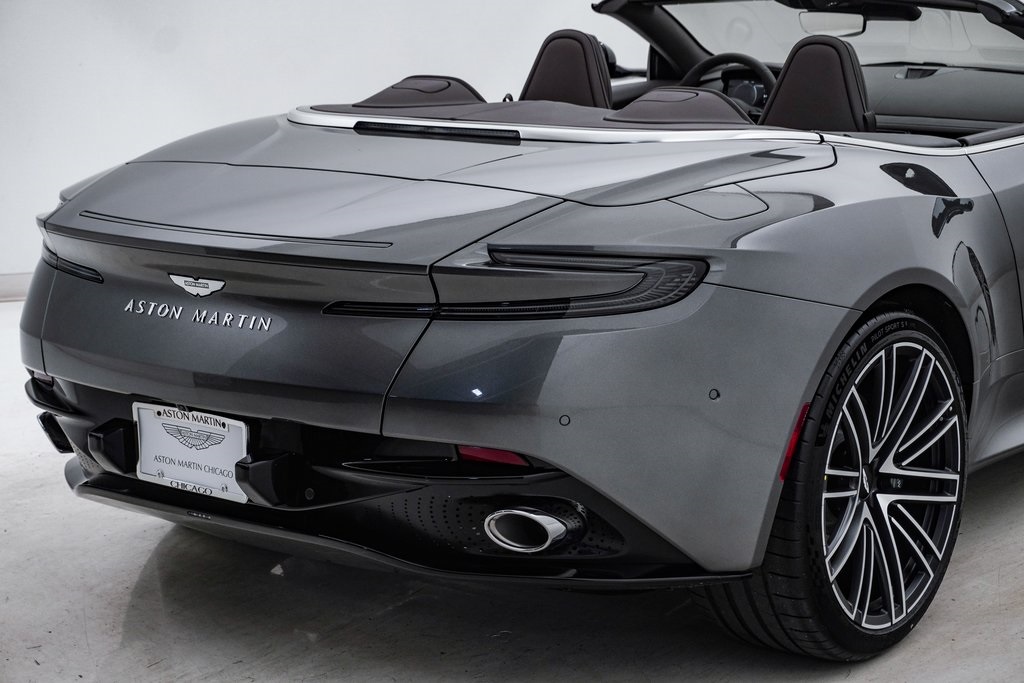 2025 Aston Martin DB12 Volante 16