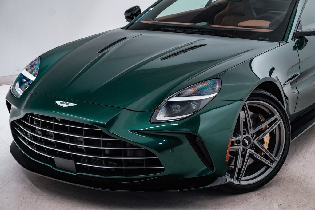 2025 Aston Martin Vantage Coupe 4