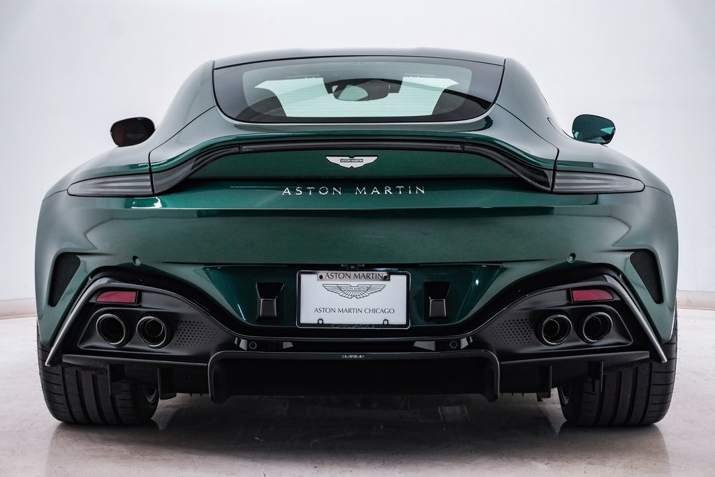 2025 Aston Martin Vantage Coupe 8