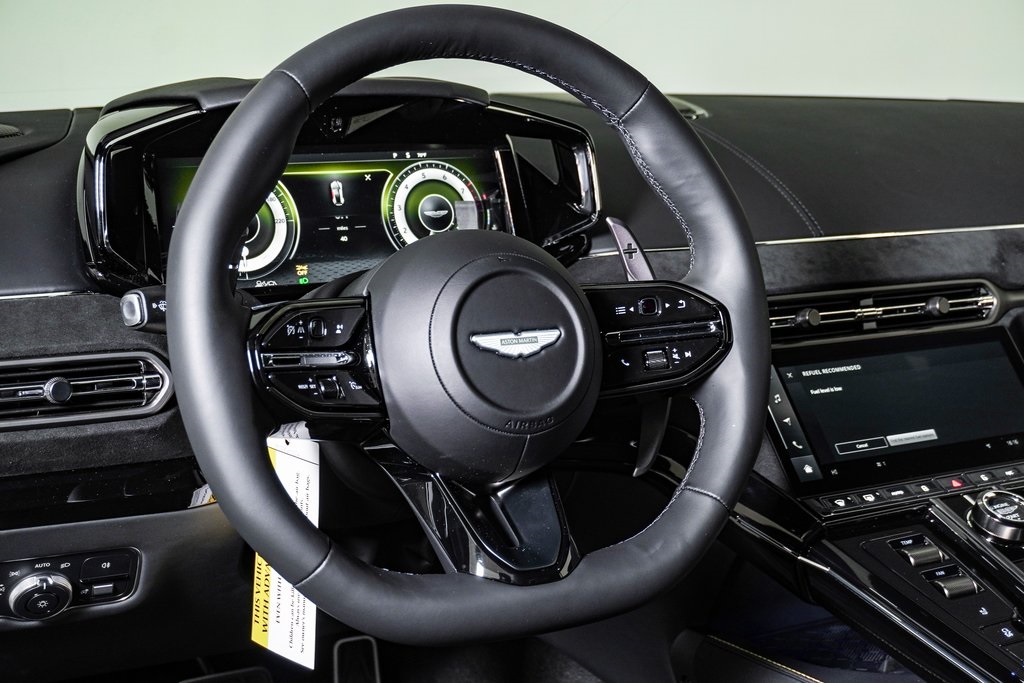 2025 Aston Martin Vantage Coupe 23