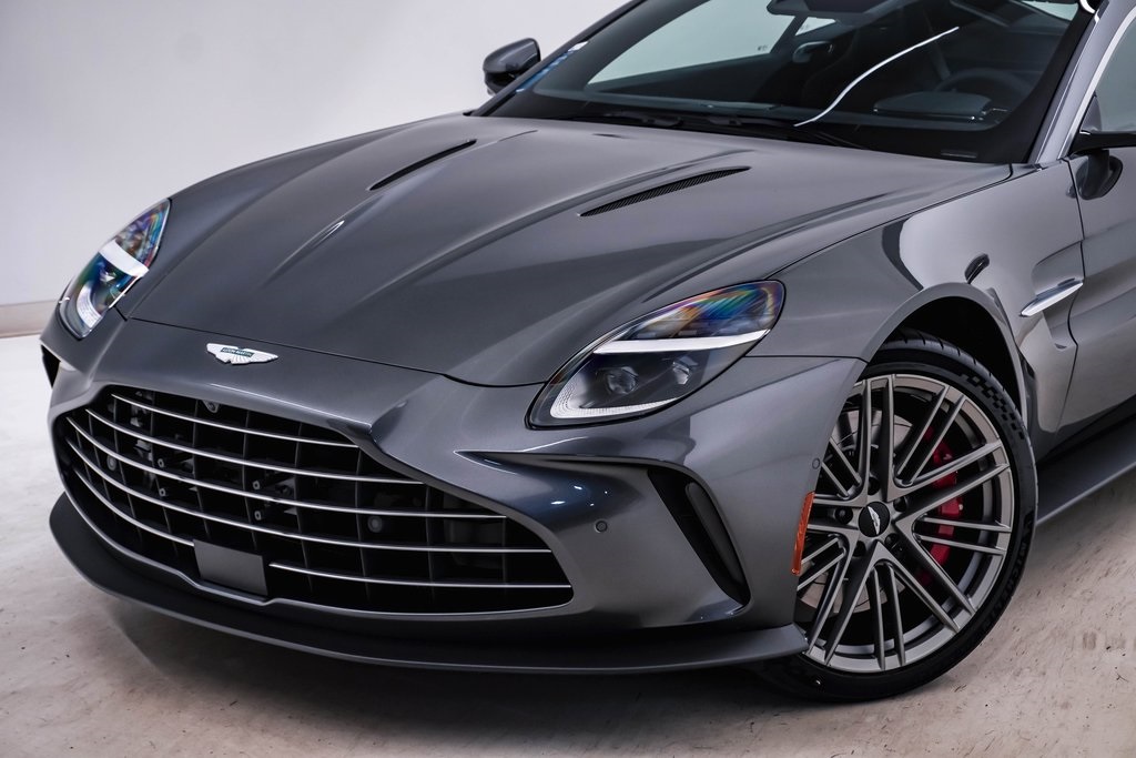 2025 Aston Martin Vantage Coupe 4