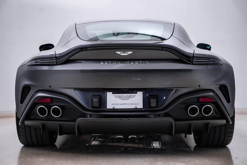 2025 Aston Martin Vantage Coupe 8