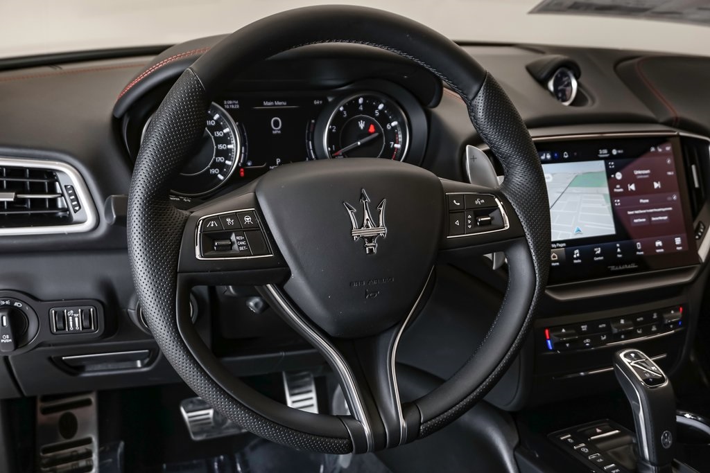 2024 Maserati Ghibli Modena 26