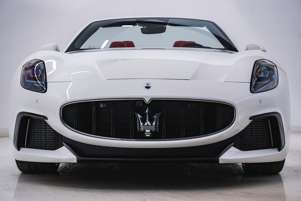 2024 Maserati GranCabrio Trofeo 6