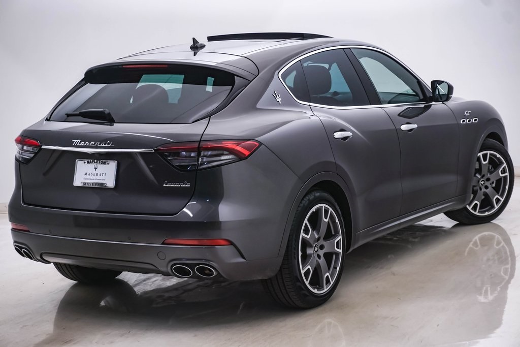 2023 Maserati Levante GT 9