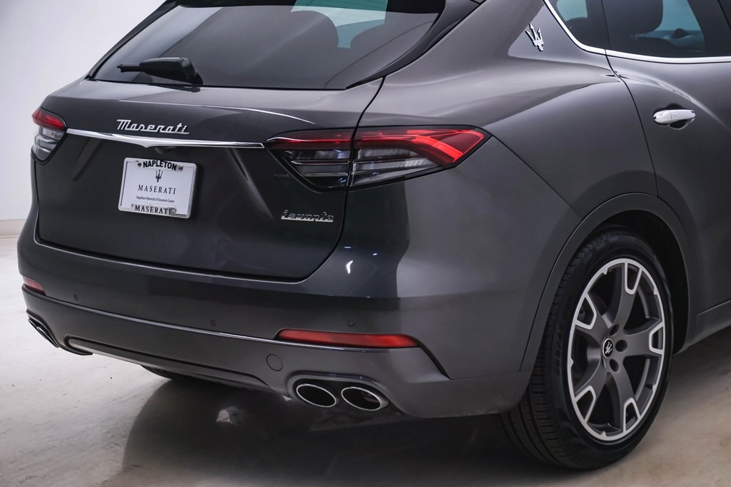 2023 Maserati Levante GT 10