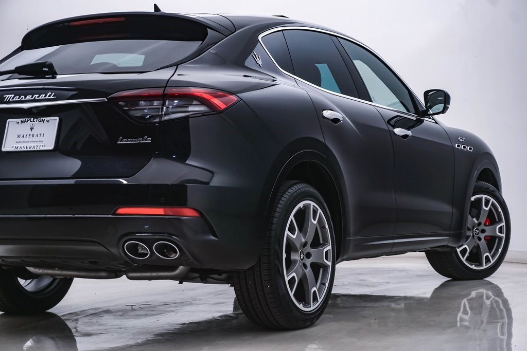 2023 Maserati Levante GT 10