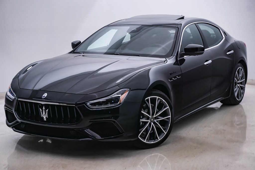 2024 Maserati Ghibli Modena 3